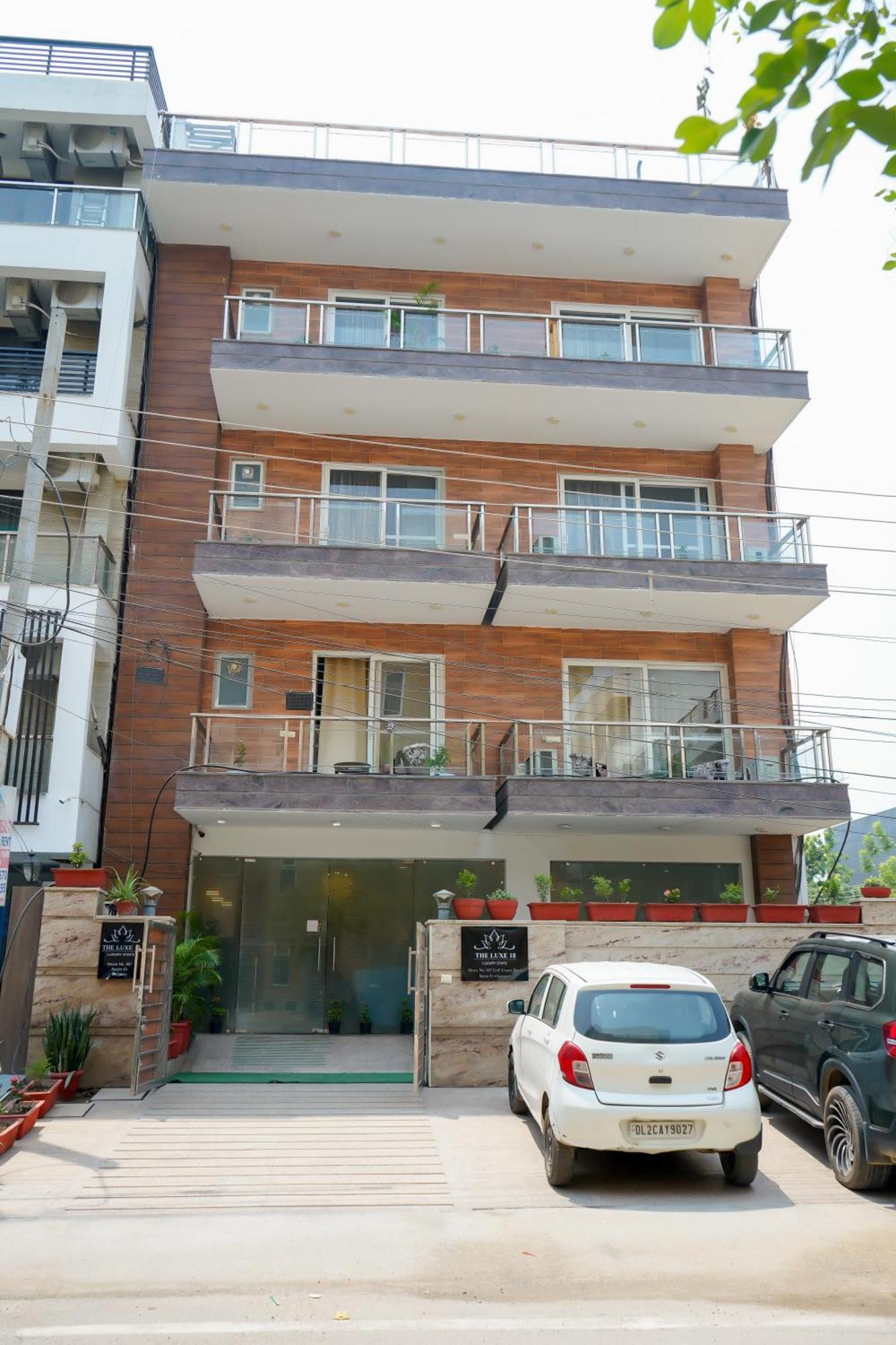 Hotel The Luxe 18 - Golf Course Road Gurgaon Luaran gambar