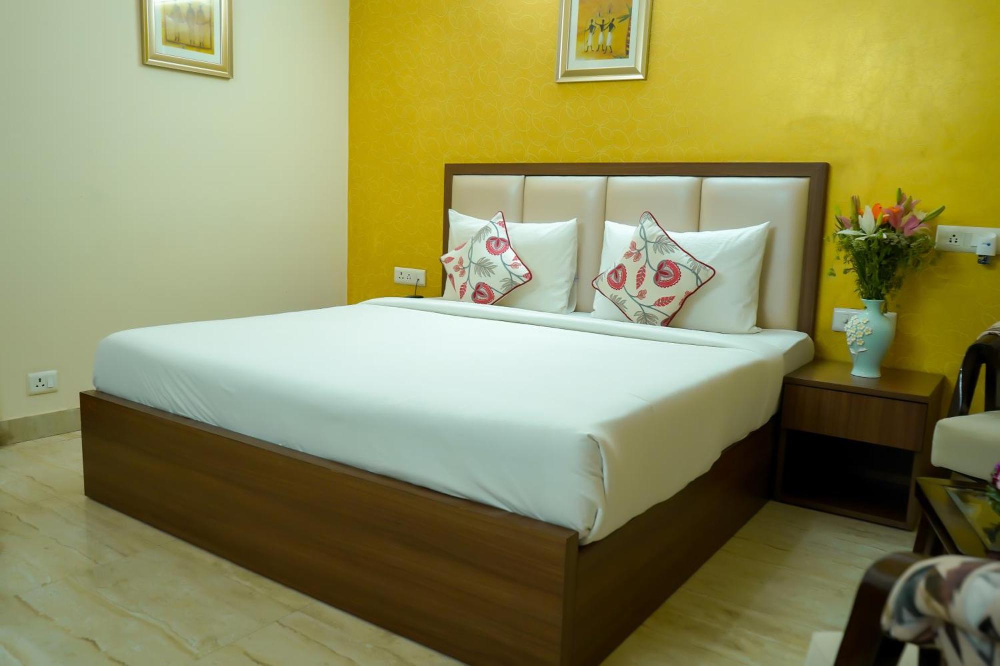 Hotel The Luxe 18 - Golf Course Road Gurgaon Luaran gambar