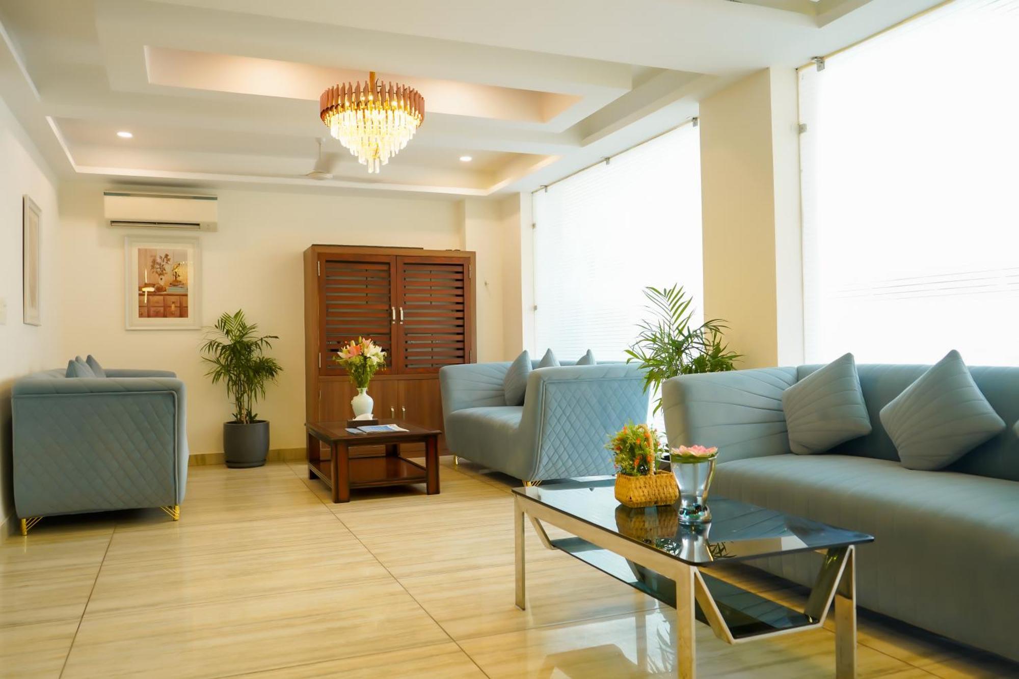 Hotel The Luxe 18 - Golf Course Road Gurgaon Luaran gambar