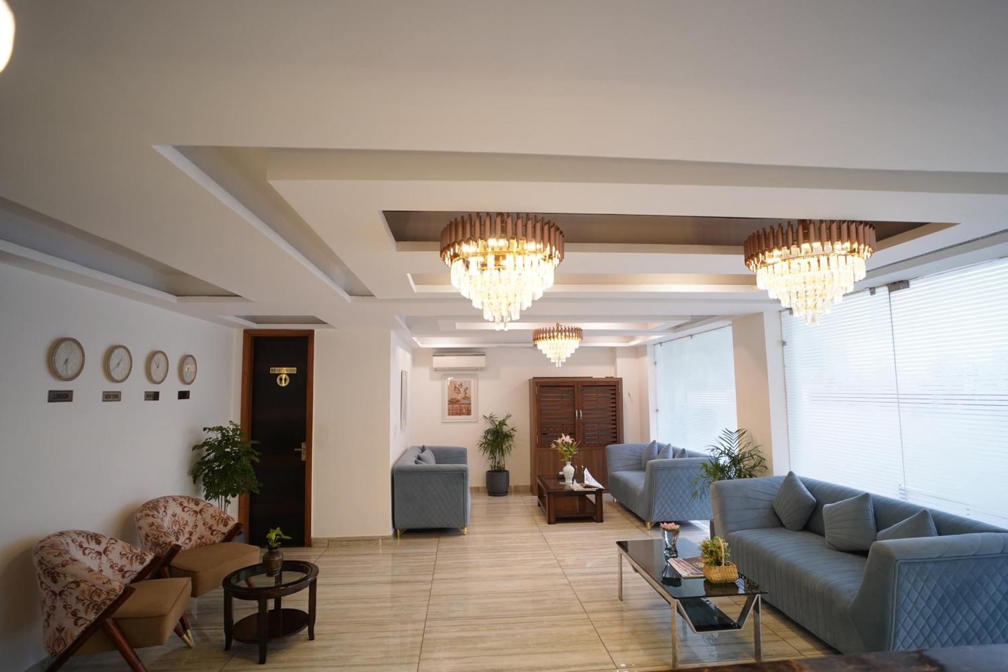 Hotel The Luxe 18 - Golf Course Road Gurgaon Luaran gambar